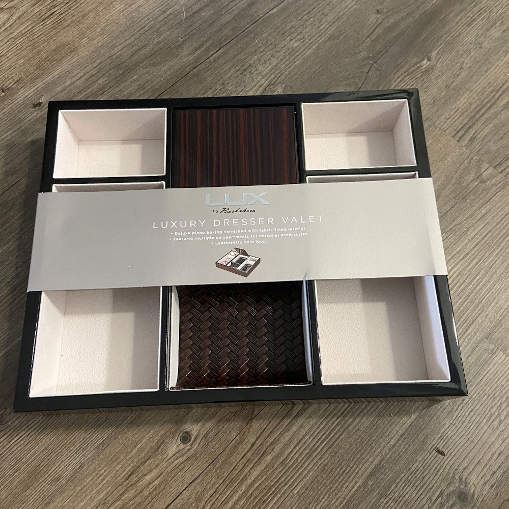 Berkshire Luxury Dresser Valet